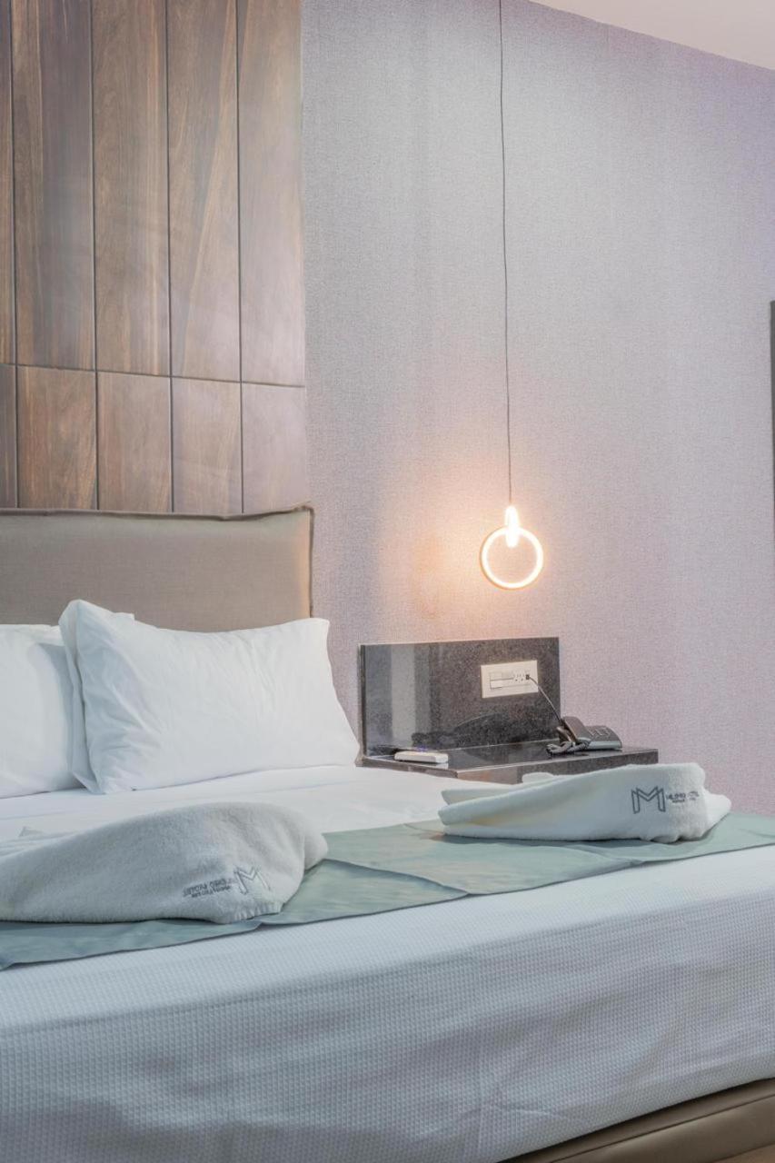 Millenium Hotel del amor *